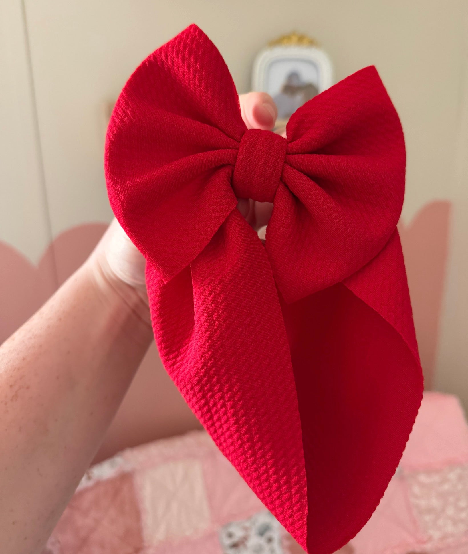 Red bow
